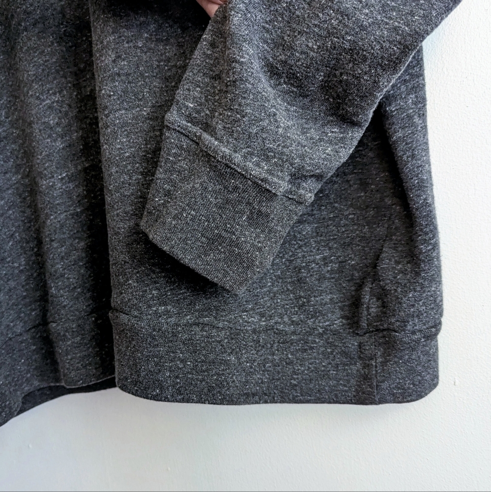 Men's Banana Republic Sweater - Picture 6 of 6